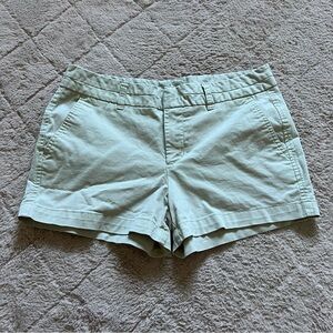 Khakis by GAP City 3 Inch‎ Short Women’s Size 4